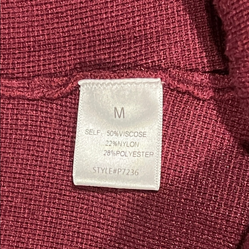 Chic Burgundy Sleeveless Sweater and Pant Set - Picture 11 of 13